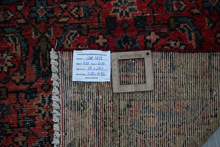 red Runner rug 3' 1" x 11' 5"