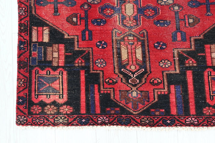 red Runner rug 2' 10" x 9' 5"