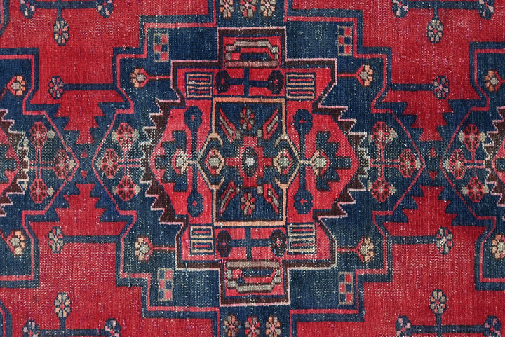 red Runner rug 2' 10" x 9' 5"
