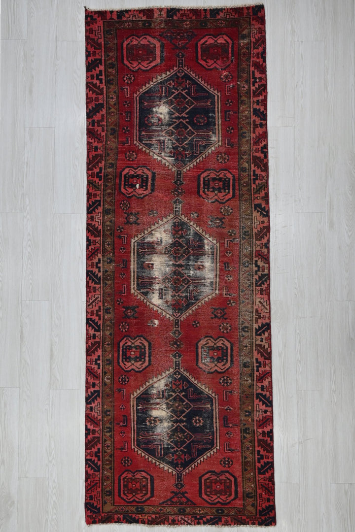 red Runner rug 3' 0" x 8' 9"
