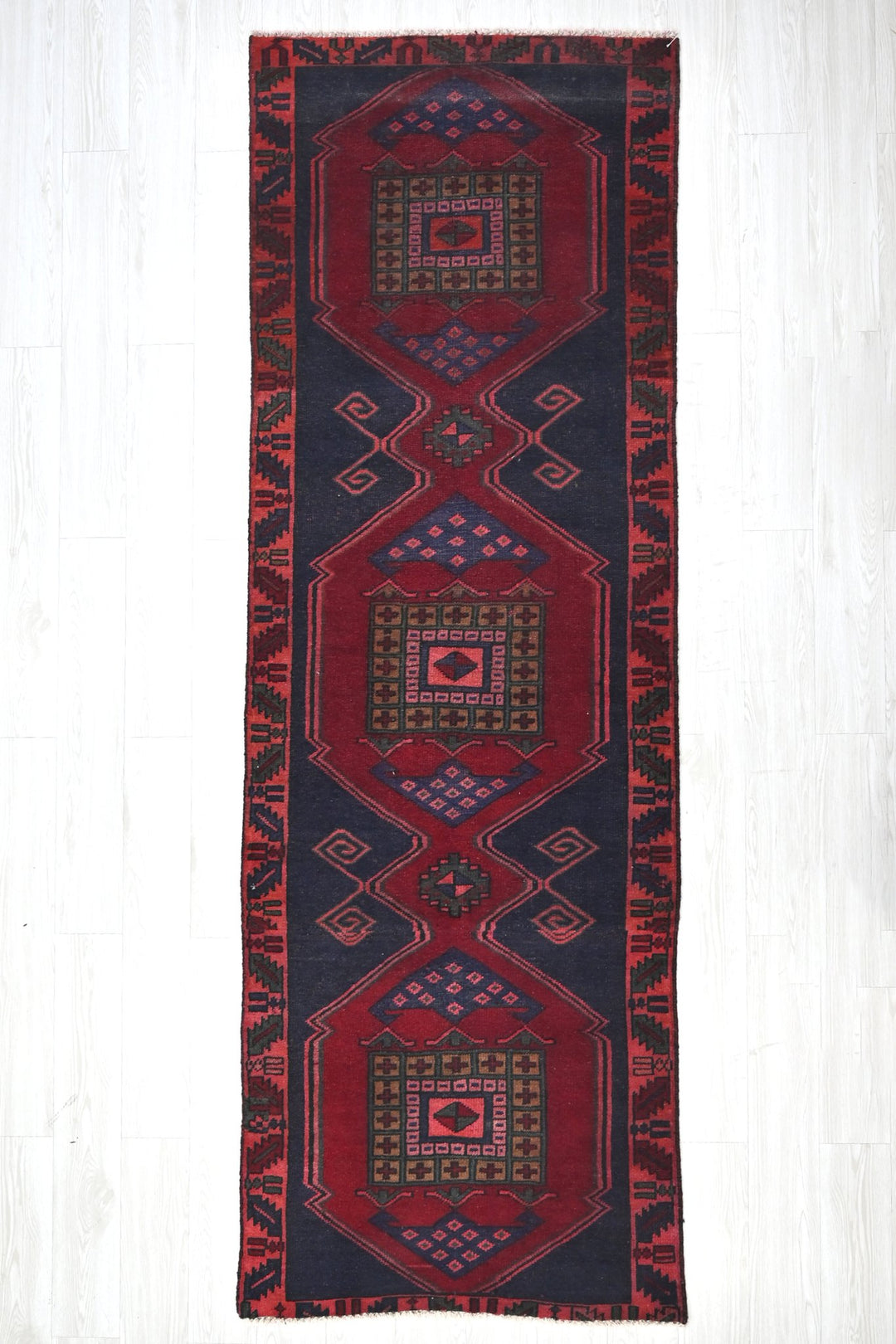 red Runner rug 3' 1" x 9' 6"