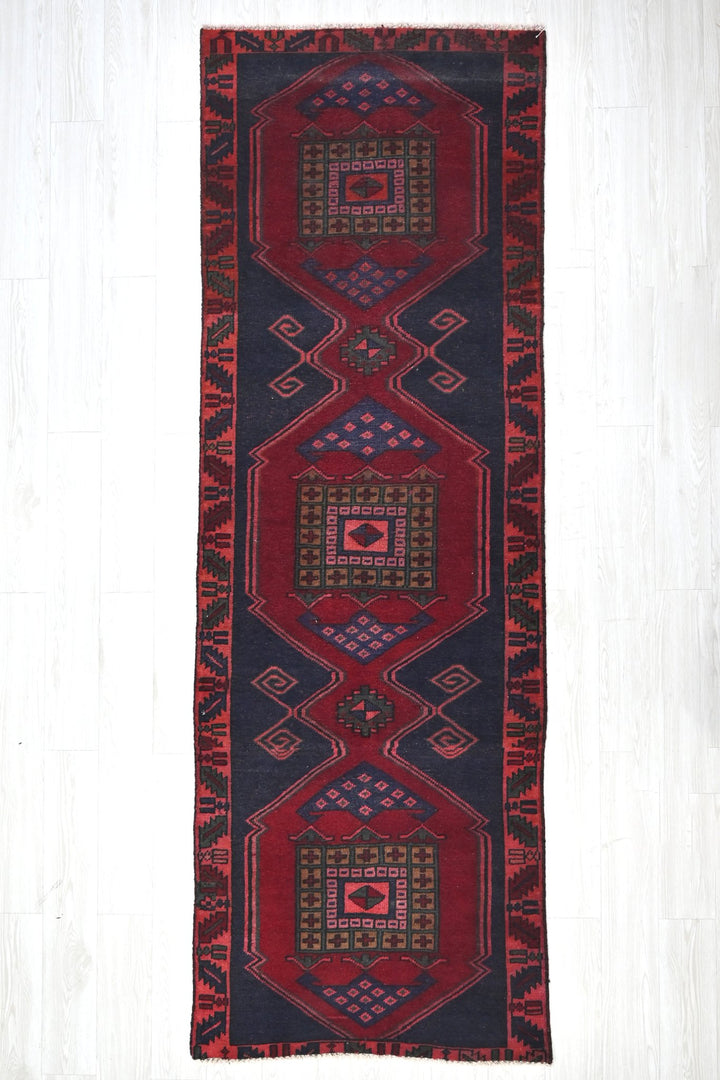 red Runner rug 3' 1" x 9' 6"