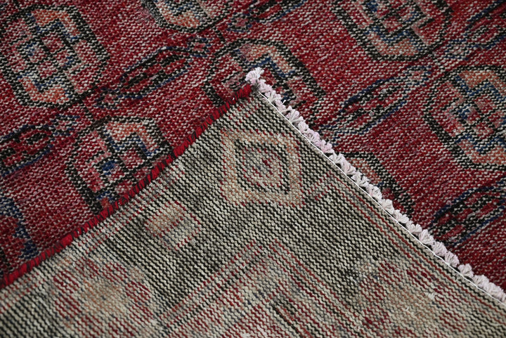 red Runner rug 3' 4" x 9' 8"