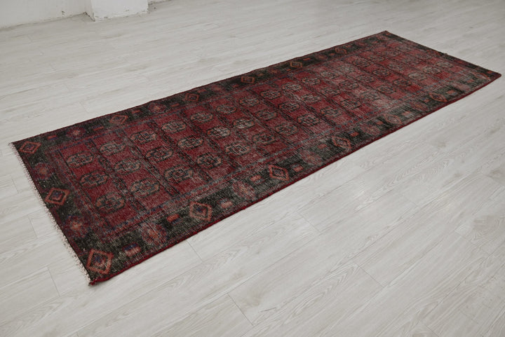 red Runner rug 3' 4" x 9' 8"