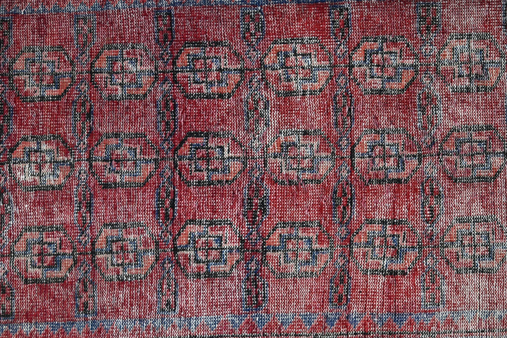red Runner rug 3' 4" x 9' 8"