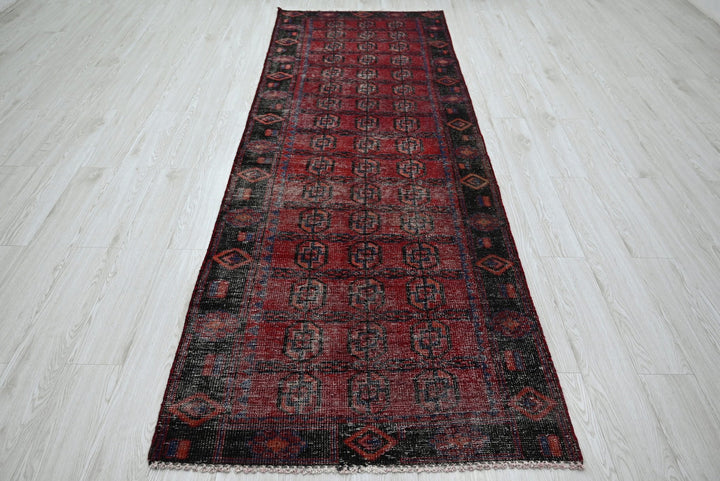 red Runner rug 3' 4" x 9' 8"