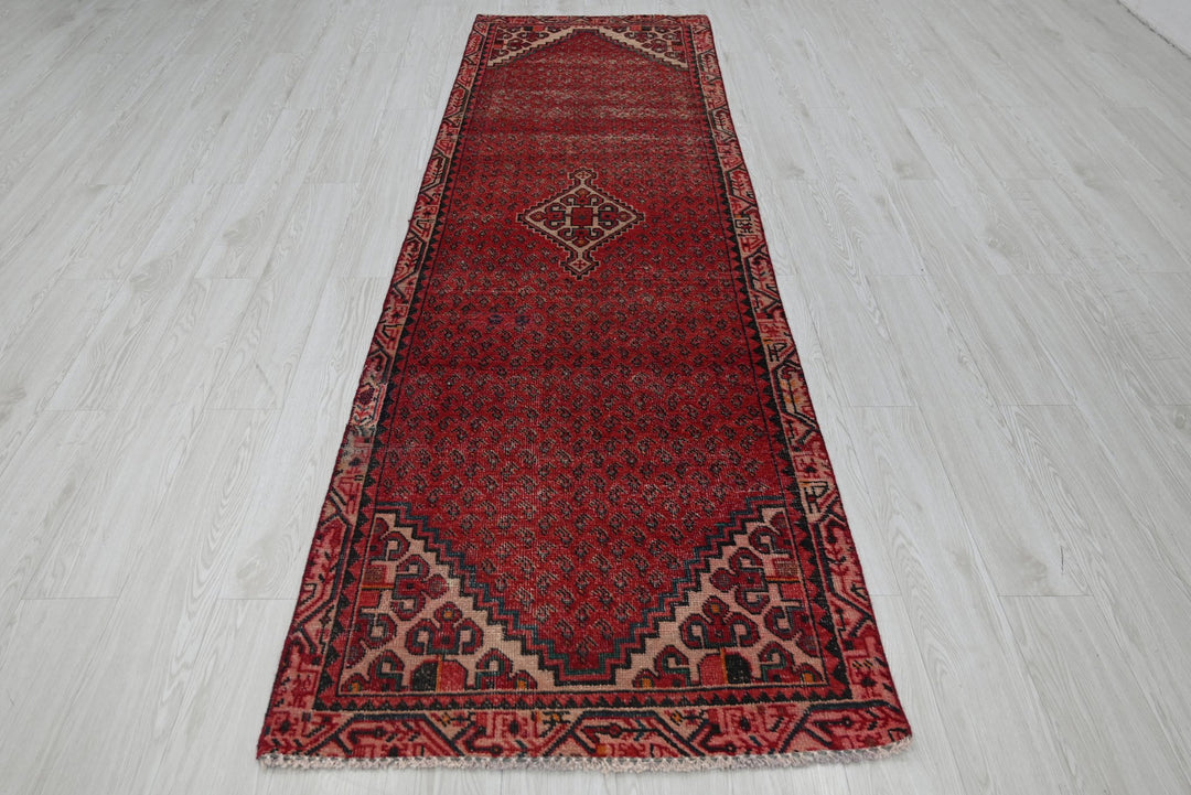red Runner rug 2' 9" x 9' 5"