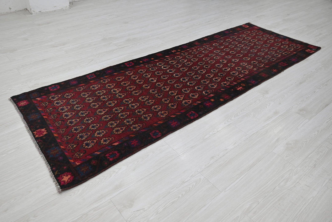 red Runner rug 3' 0" x 9' 0"