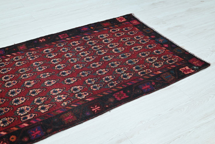 red Runner rug 3' 0" x 9' 0"