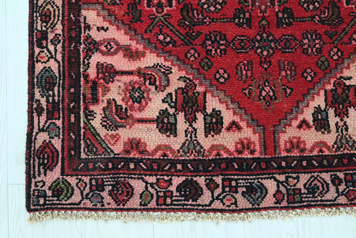 red Runner rug 3' 2" x 9' 1"