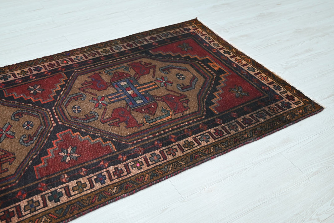 brown Medium rug 3' 7" x 9' 2"