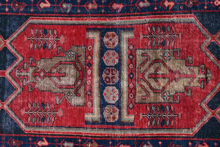 blue Medium rug 4' 1" x 7' 5"