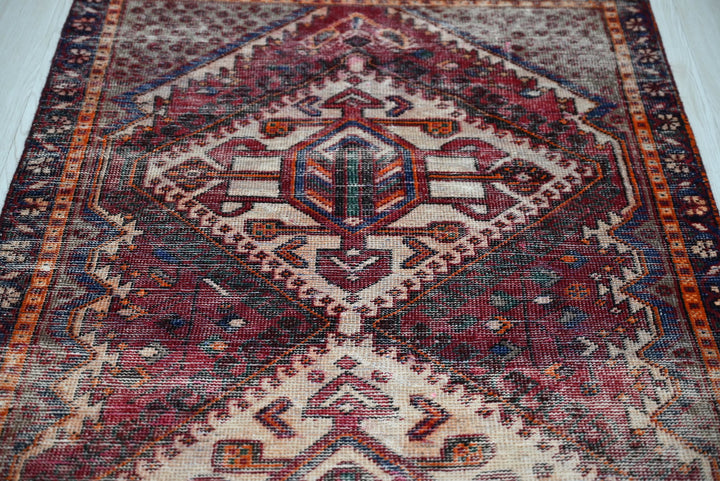 red Runner rug 3' 3" x 9' 5"