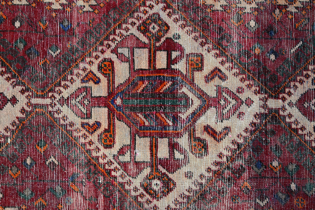 red Runner rug 3' 3" x 9' 5"