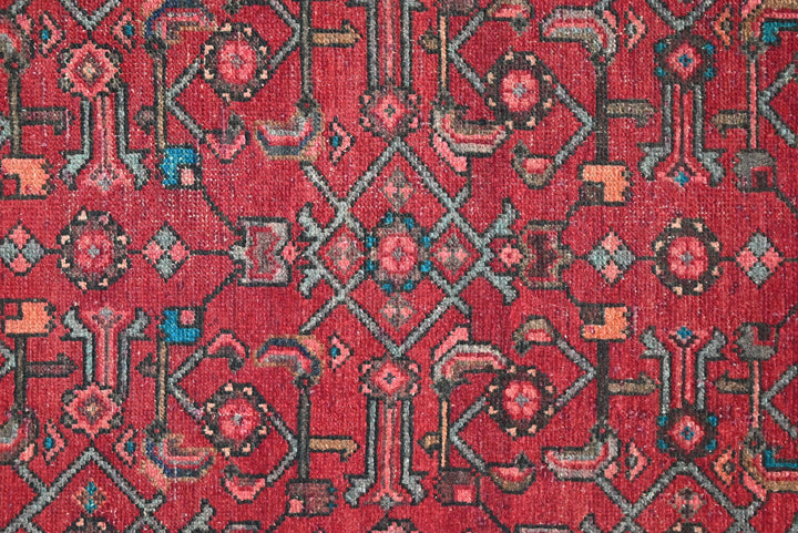 red Runner rug 2' 11" x 8' 11"