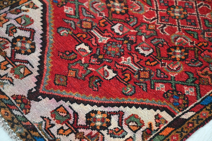 red Runner rug 2' 2" x 9' 6"