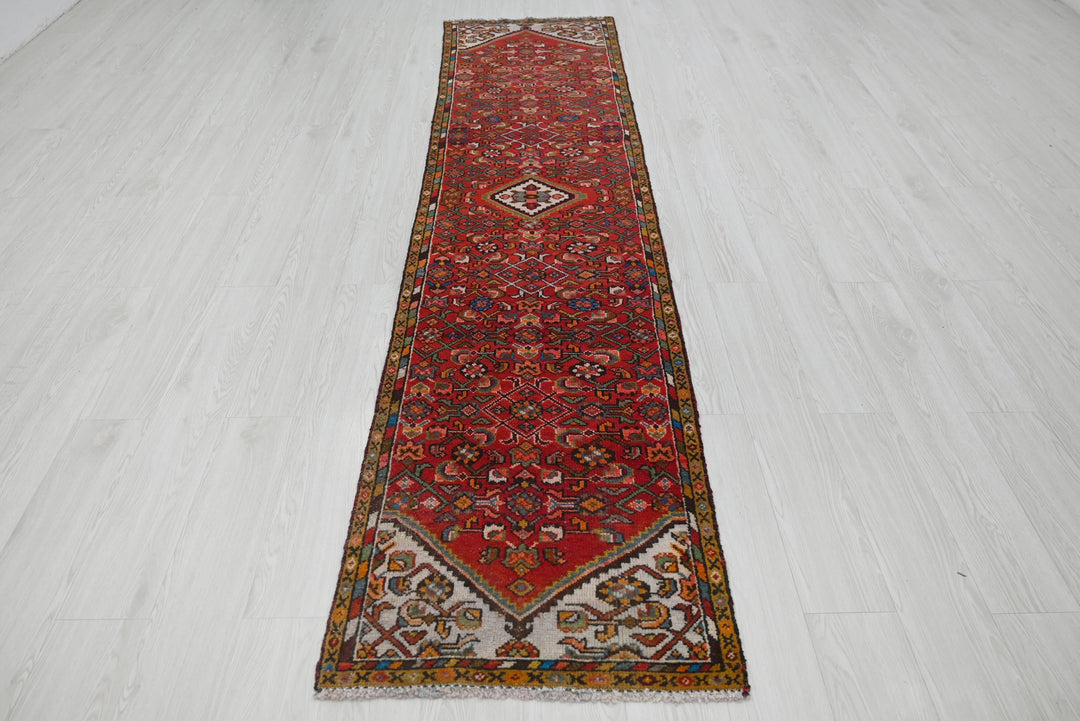 red Runner rug 2' 2" x 9' 6"