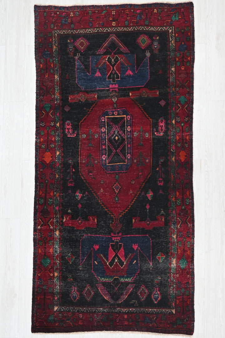 black Medium rug 3' 10" x 8' 4"