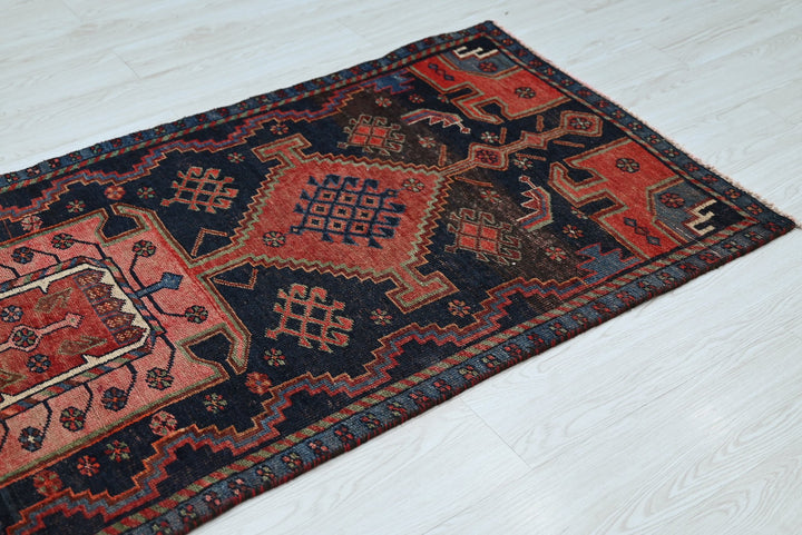 blue Medium rug 2' 10" x 7' 3"