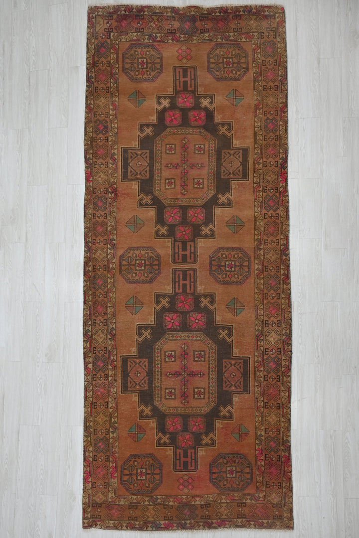 brown Oversized rug 4' 10" x 12' 4"