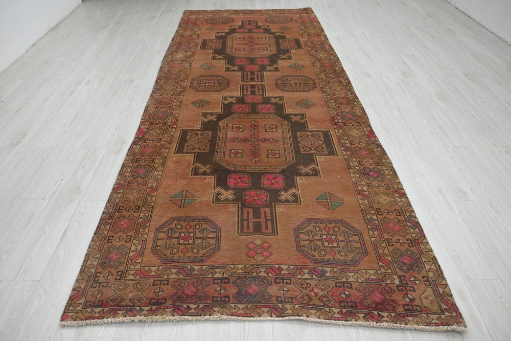brown Oversized rug 4' 10" x 12' 4"