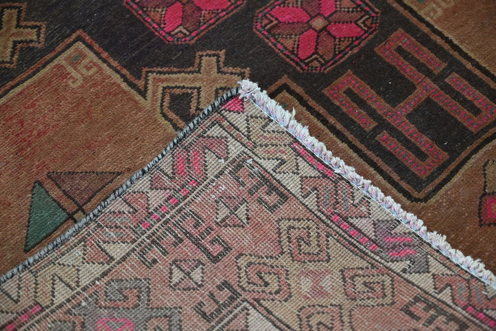 brown Oversized rug 4' 10" x 12' 4"