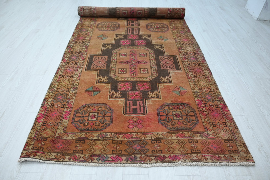 brown Oversized rug 4' 10" x 12' 4"