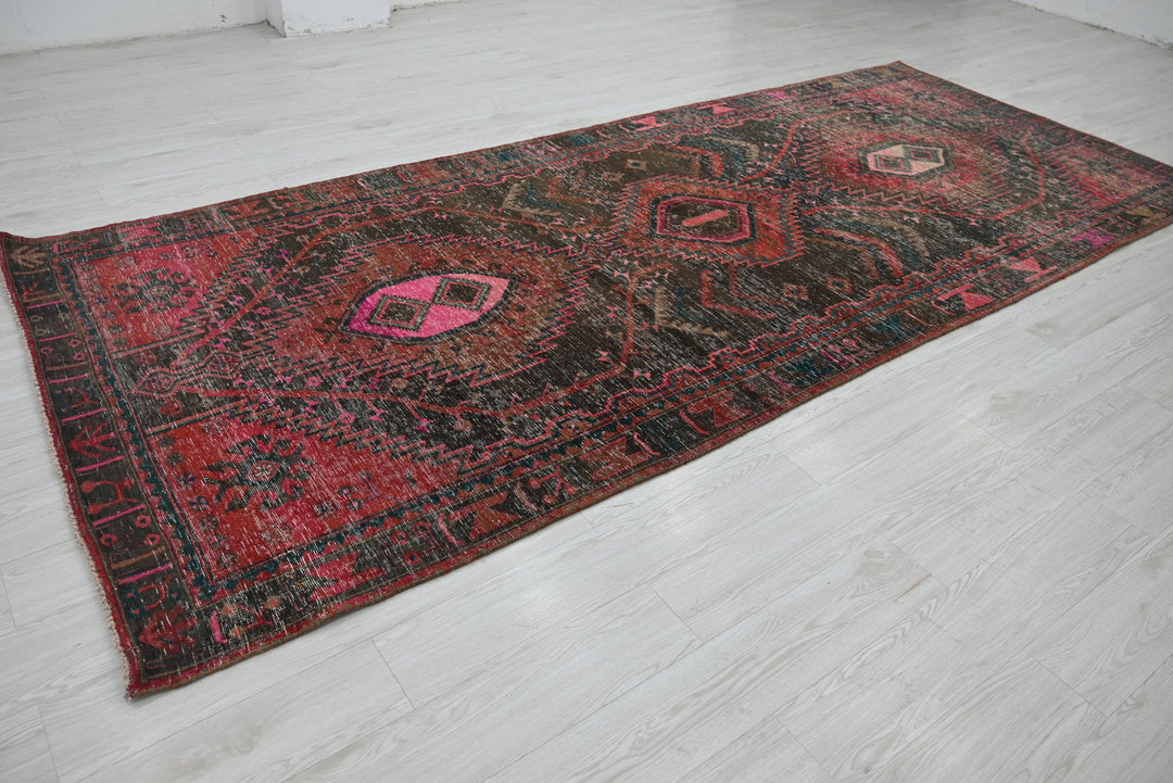 brown Oversized rug 5' 0" x 12' 1"