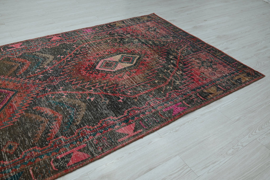 brown Oversized rug 5' 0" x 12' 1"