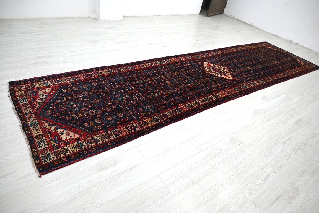 black Runner rug 3' 11" x 15' 11"