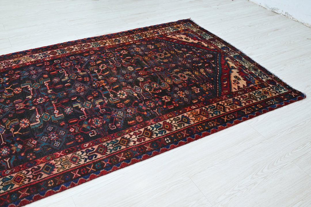 black Runner rug 3' 11" x 15' 11"