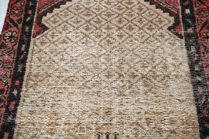 brown Runner rug 2' 5" x 8' 0"