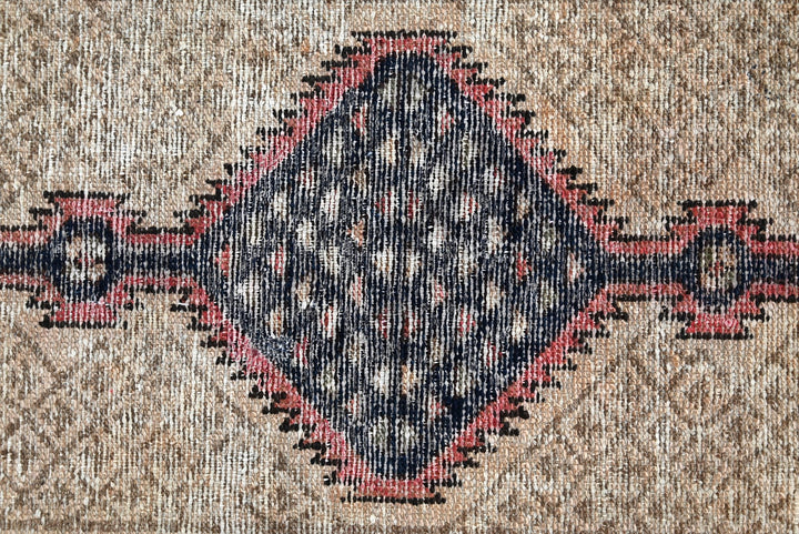 brown Runner rug 2' 5" x 8' 0"