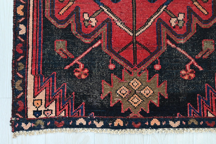 black Runner rug 2' 5" x 8' 9"