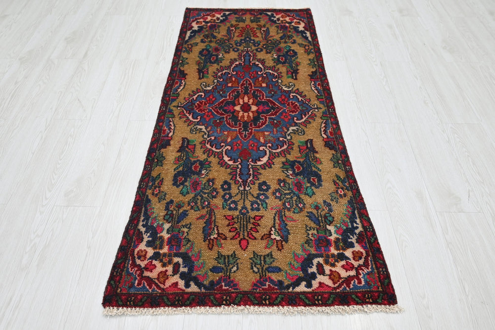 brown Runner rug 2' 4" x 5' 11"
