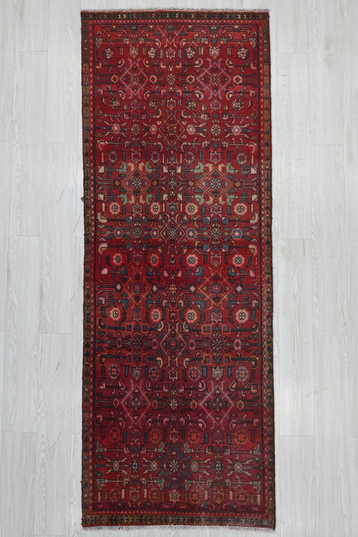 red Runner rug 2' 9" x 8' 0"