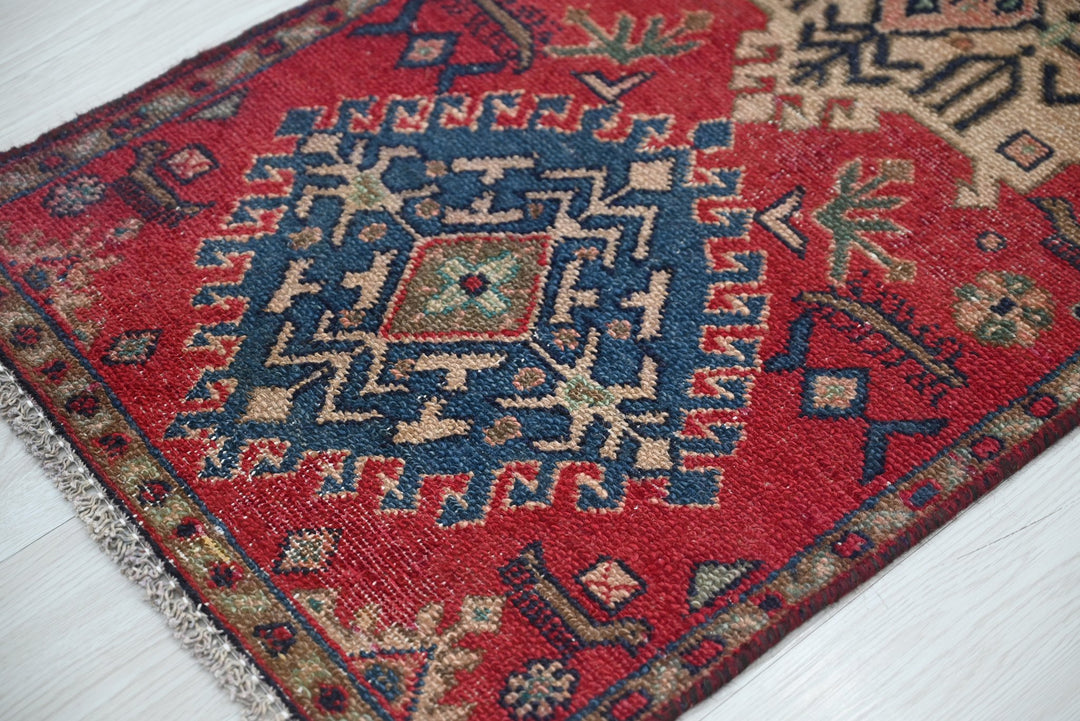 red Runner rug 1' 9" x 7' 7"