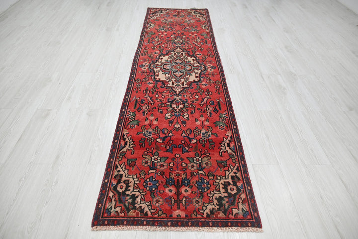 red Runner rug 2' 6" x 9' 0"