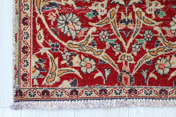 red Runner rug 2' 0" x 9' 8"