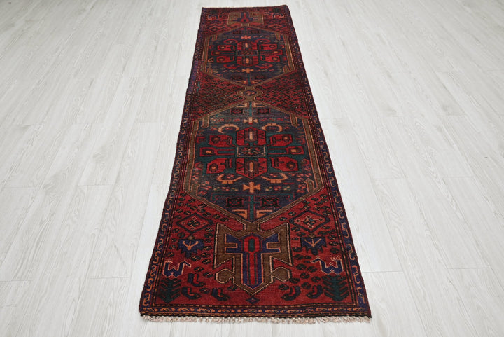 red Runner rug 2' 3" x 8' 6"