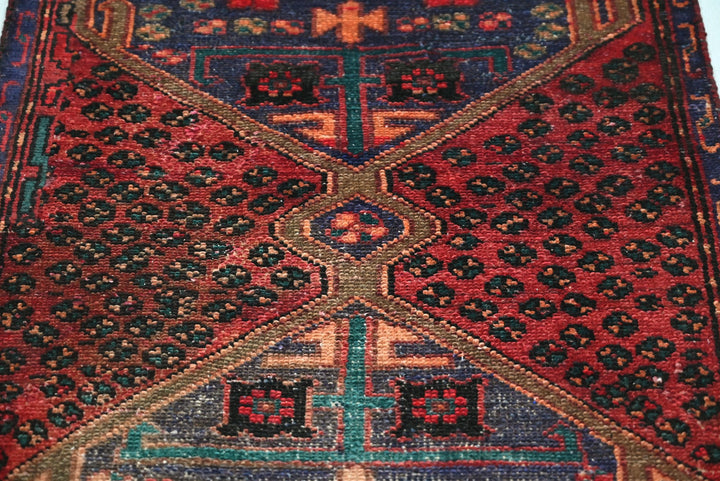 red Runner rug 2' 3" x 8' 6"