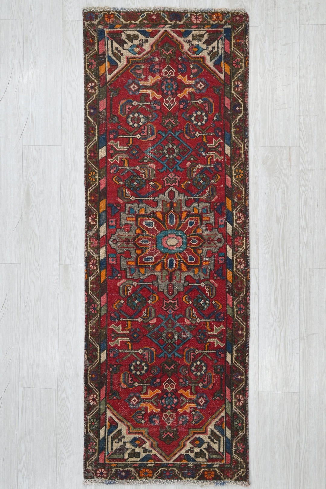 red Runner rug 2' 0" x 5' 9"