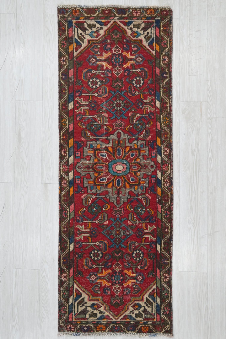 red Runner rug 2' 0" x 5' 9"
