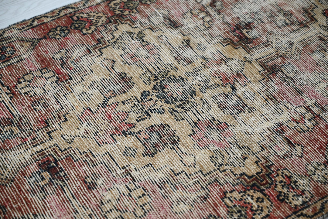 brown Runner rug 2' 7" x 8' 5"