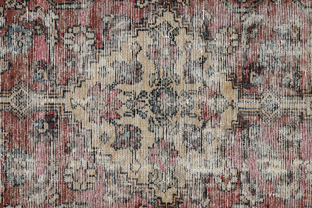 brown Runner rug 2' 7" x 8' 5"