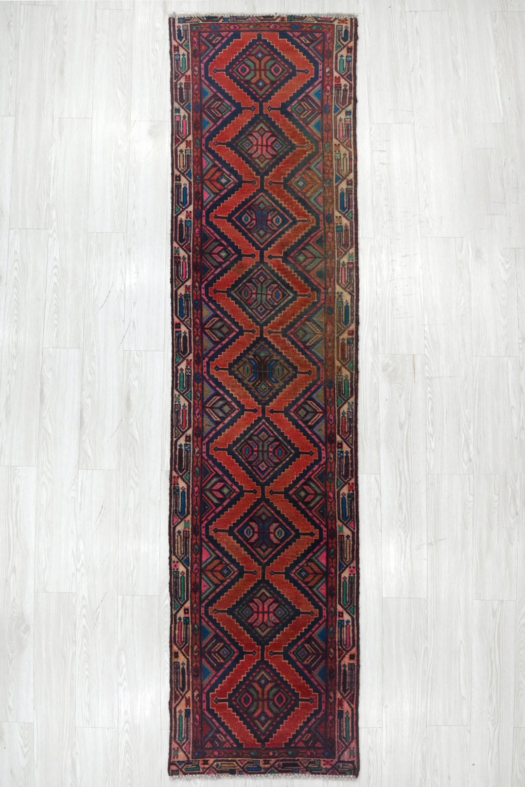 red Runner rug 2' 2" x 9' 5"