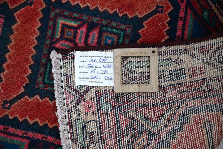 red Runner rug 2' 2" x 9' 5"