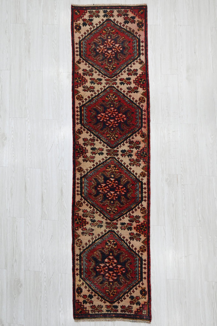 brown Runner rug 2' 2" x 9' 2"
