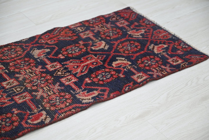 blue Runner rug 1' 8" x 7' 10"