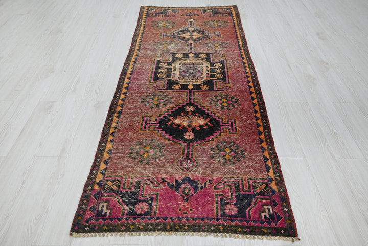 red Runner rug 3' 1" x 7' 10"